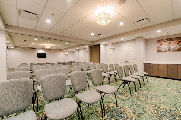 Holiday Inn Knoxville N - Merchant Drive image 27